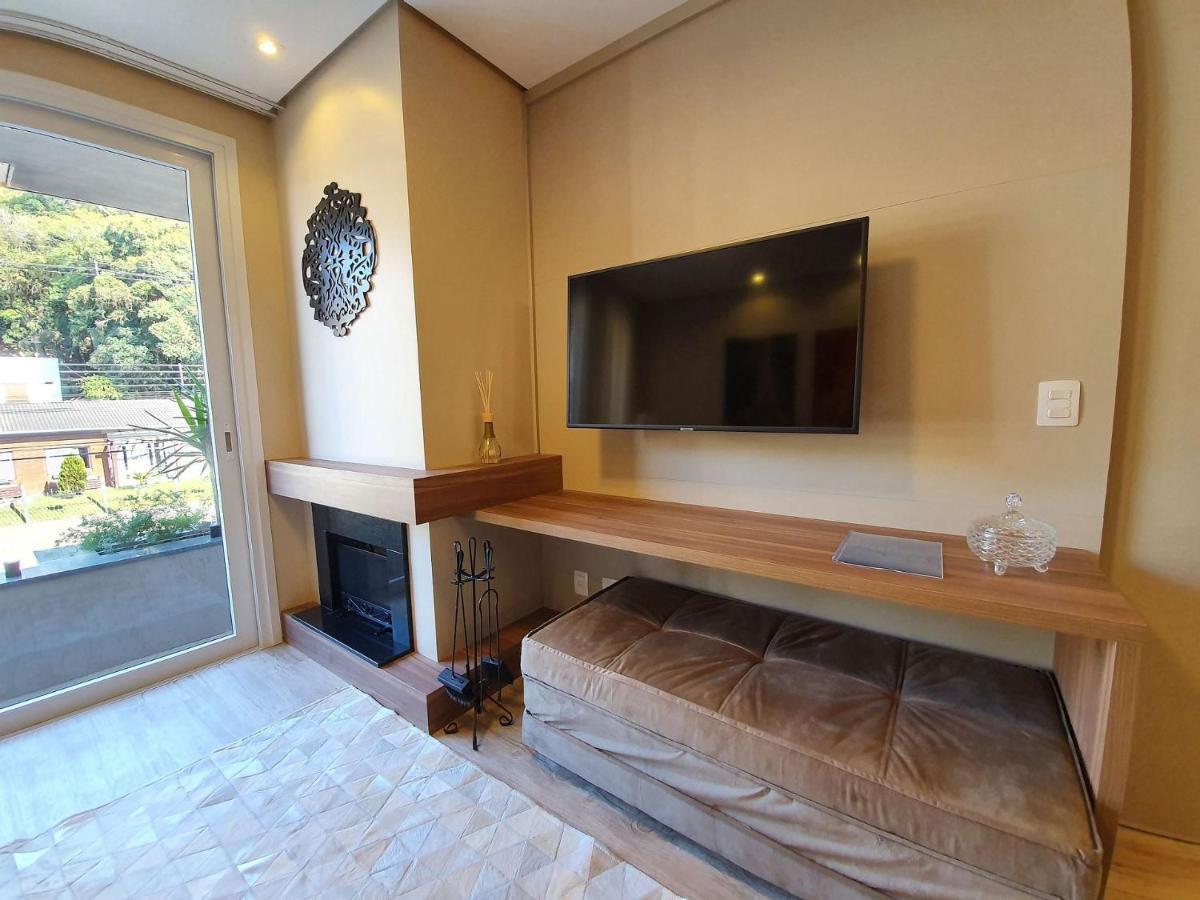 Apto Luxo 800M R. Coberta | 2 Suites | Mobiliado Gramado Buitenkant foto